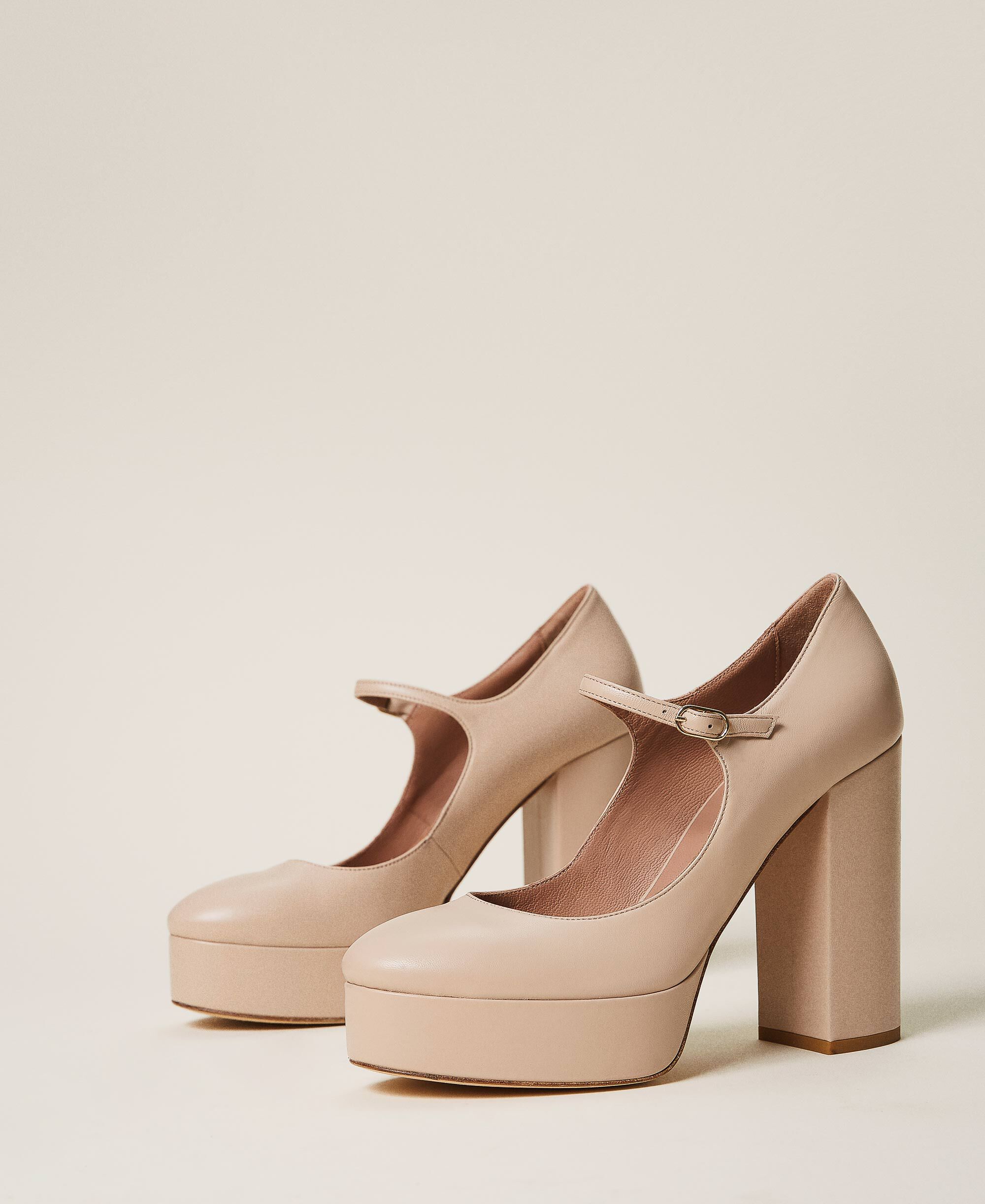 beige court shoes